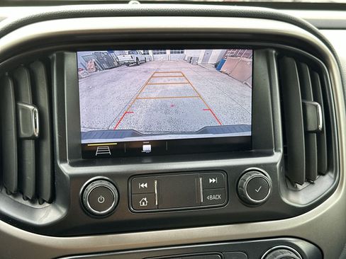 Used 2020 Chevrolet Colorado Z71 AWD/4WD image 20