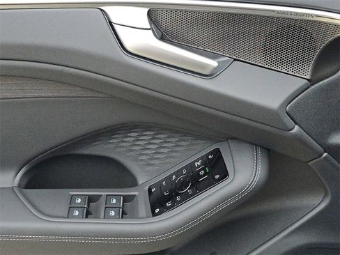 New 2026 Audi A6 Premium Plus image 19