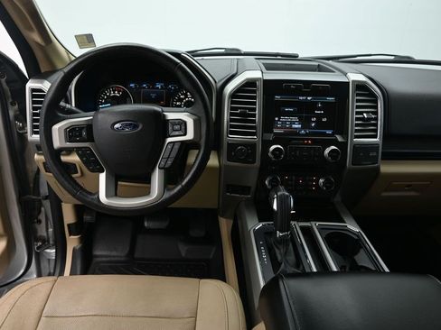 Used 2015 Ford F150 Lariat w/ Equipment Group 502A Luxury RWD image 16