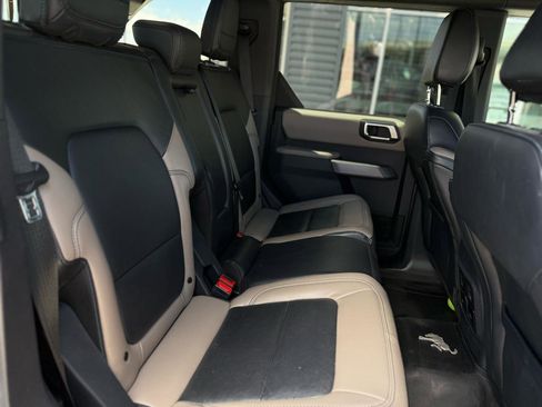 Used 2022 Ford Bronco Wildtrak AWD/4WD image 18