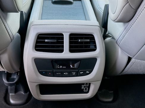 Used 2021 Honda Pilot Special Edition image 22