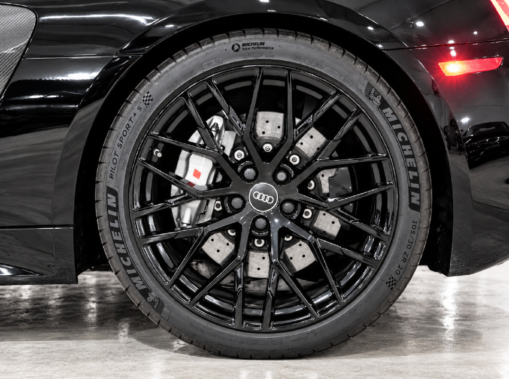 Used 2017 Audi R8 V10 plus AWD/4WD image 38