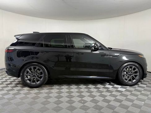 New 2026 Land Rover Range Rover Sport Dynamic SE AWD/4WD image 9