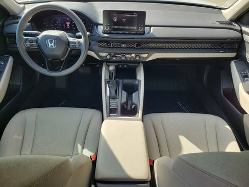 Used 2024 Honda Accord LX image 11