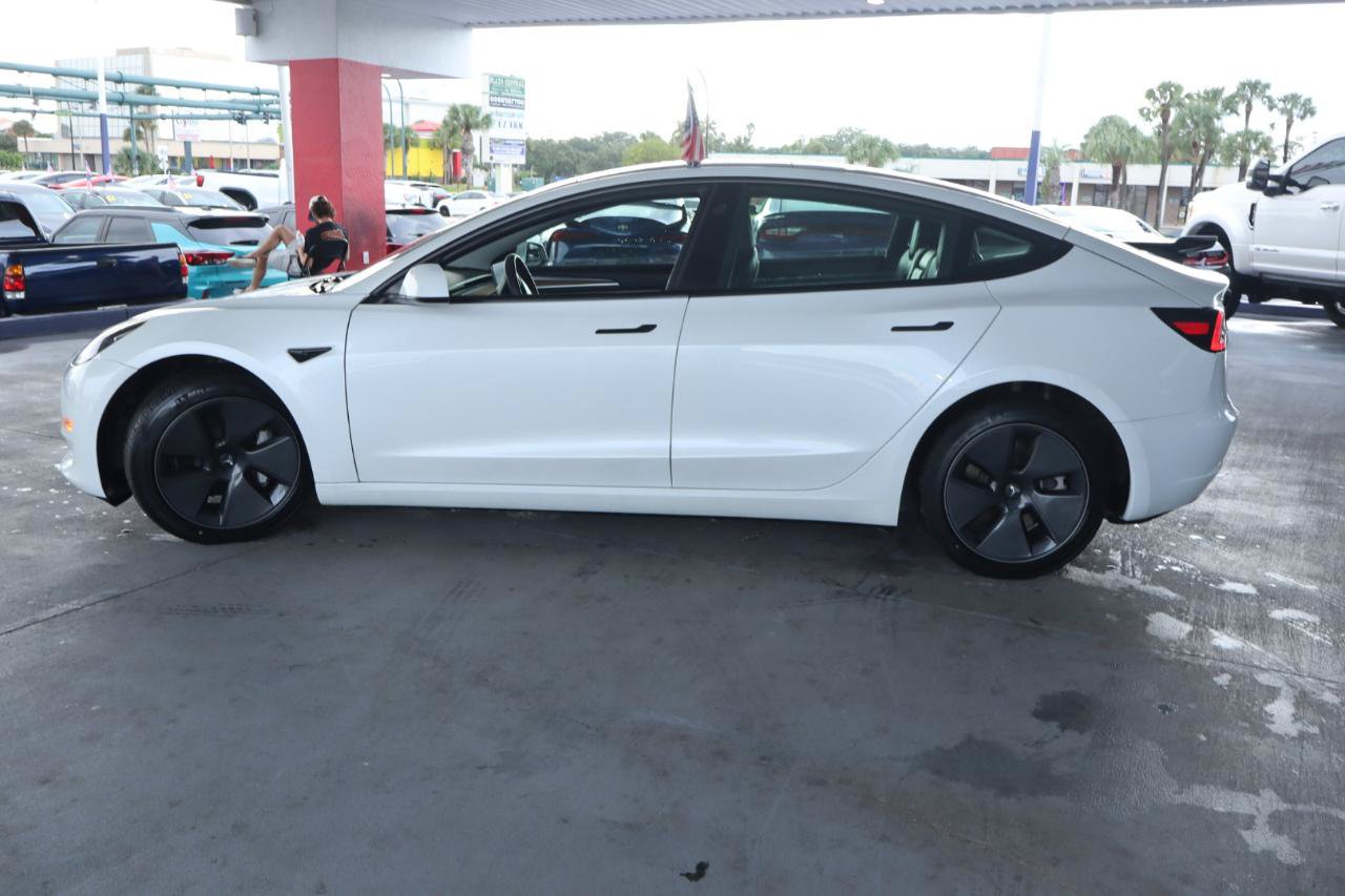 Used 2023 Tesla Model 3 Standard Range RWD image 10