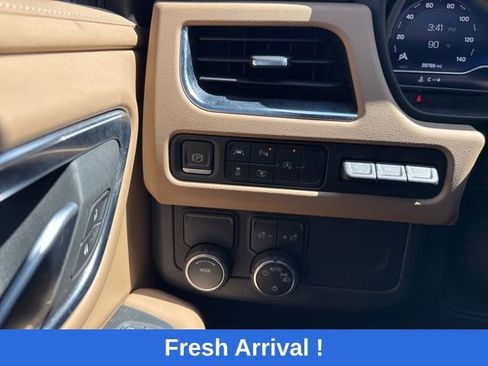 Used 2023 Chevrolet Tahoe Premier RWD image 10