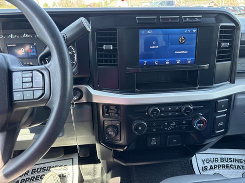 Used 2023 Ford F250 XL w/ FX4 Off-Road Package AWD/4WD image 28