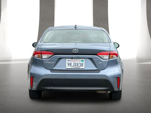Used 2024 Toyota Corolla LE w/ LE Premium Package image 5