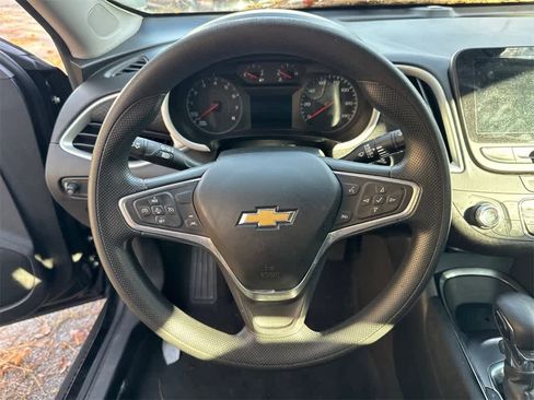 Used 2023 Chevrolet Malibu LT w/ Driver Confidence Package image 10