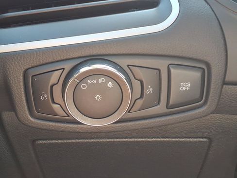 Certified 2023 Ford Edge SEL AWD/4WD image 17