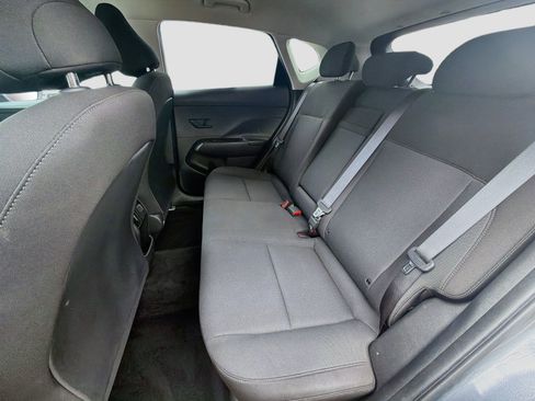 Used 2024 Hyundai Kona SEL AWD/4WD image 29