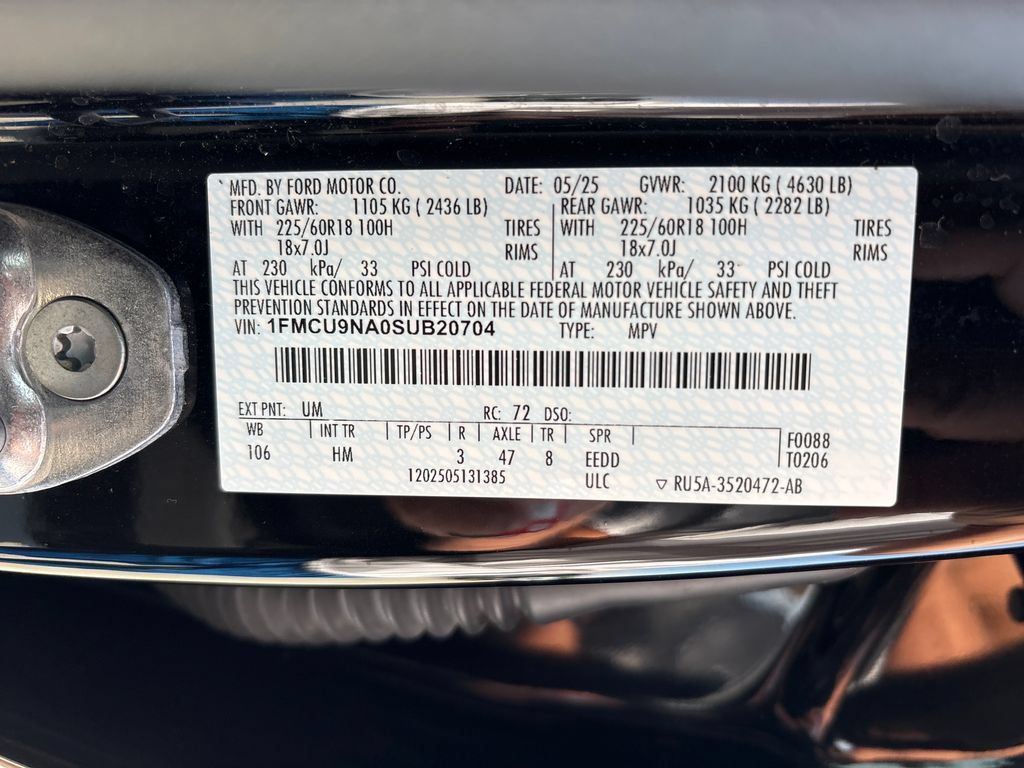 Used 2025 Ford Escape ST-Line Select AWD/4WD image 36
