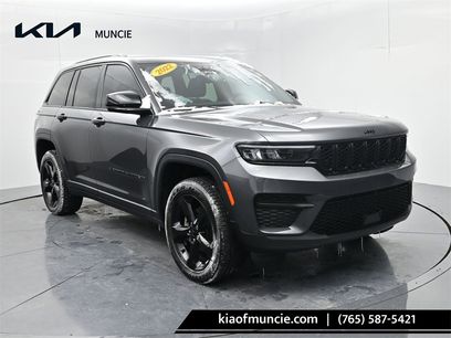 Used 2022 Jeep Grand Cherokee Altitude