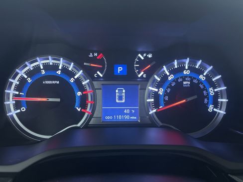 Used 2019 Toyota 4Runner SR5 image 17