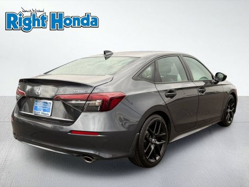 Used 2025 Honda Civic Sport image 8