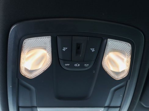 Used 2021 RAM 4500 Tradesman image 17