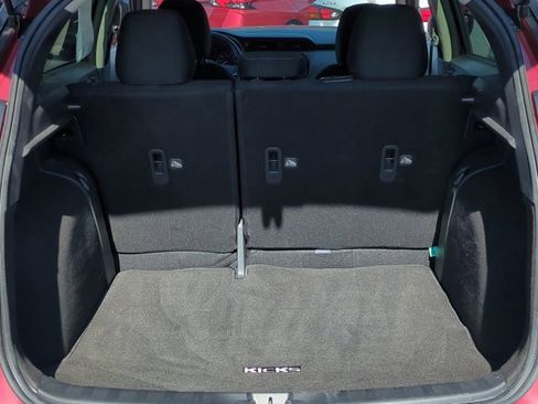 Used 2023 Nissan Kicks SV image 13