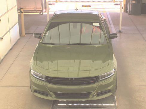 Used 2023 Dodge Charger SXT RWD image 2