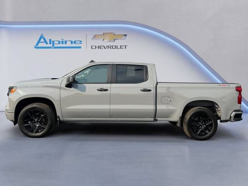 Used 2024 Chevrolet Silverado 1500 Custom AWD/4WD image 2