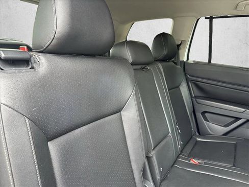 Used 2019 Volkswagen Atlas SE FWD image 28