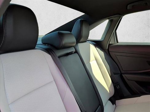 Used 2021 Volkswagen Jetta FWD image 21