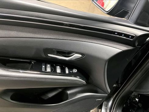 Used 2023 Hyundai Tucson Limited AWD/4WD image 36
