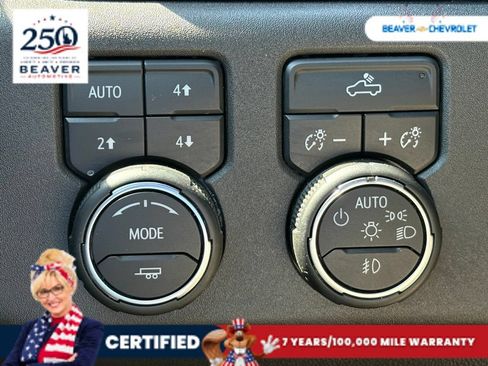 Used 2024 Chevrolet Silverado 1500 LT Trail Boss w/ Convenience Package II AWD/4WD image 32