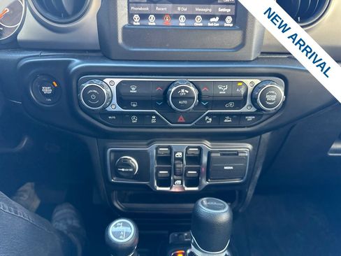 Used 2020 Jeep Gladiator Sport w/ Quick Order Package 24S AWD/4WD image 25