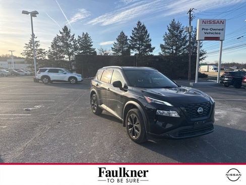 Certified 2023 Nissan Rogue SV w/ SV Premium B Package image 1