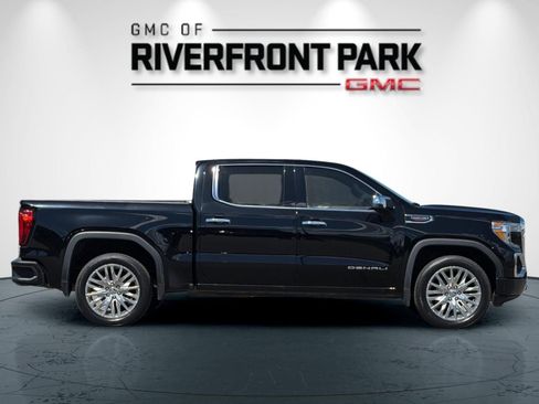 Used 2019 GMC Sierra 1500 Denali w/ Denali Ultimate Package AWD/4WD image 2