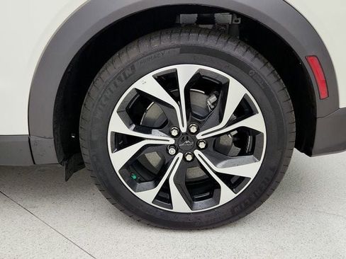 Used 2025 Ford Mustang Mach-E Select image 9