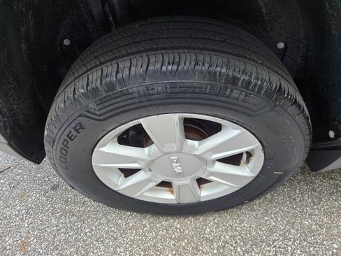 Used 2012 GMC Terrain SLE AWD/4WD image 40