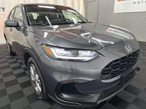 Used 2024 Honda HR-V LX image 3