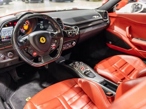 Used 2013 Ferrari 458 Italia Coupe image 15
