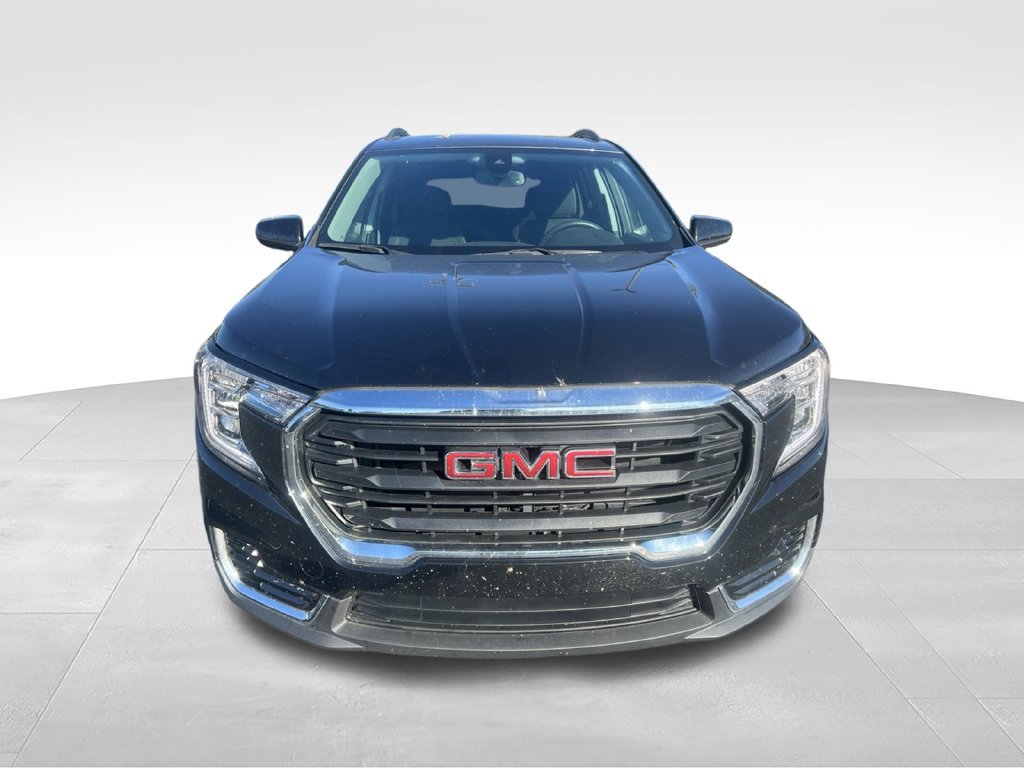 Used 2022 GMC Terrain SLE w/ Driver Convenience Package FWD image 18
