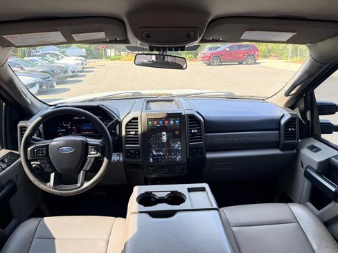 Used 2019 Ford F250 XL w/ Power Equipment Group RWD image 29