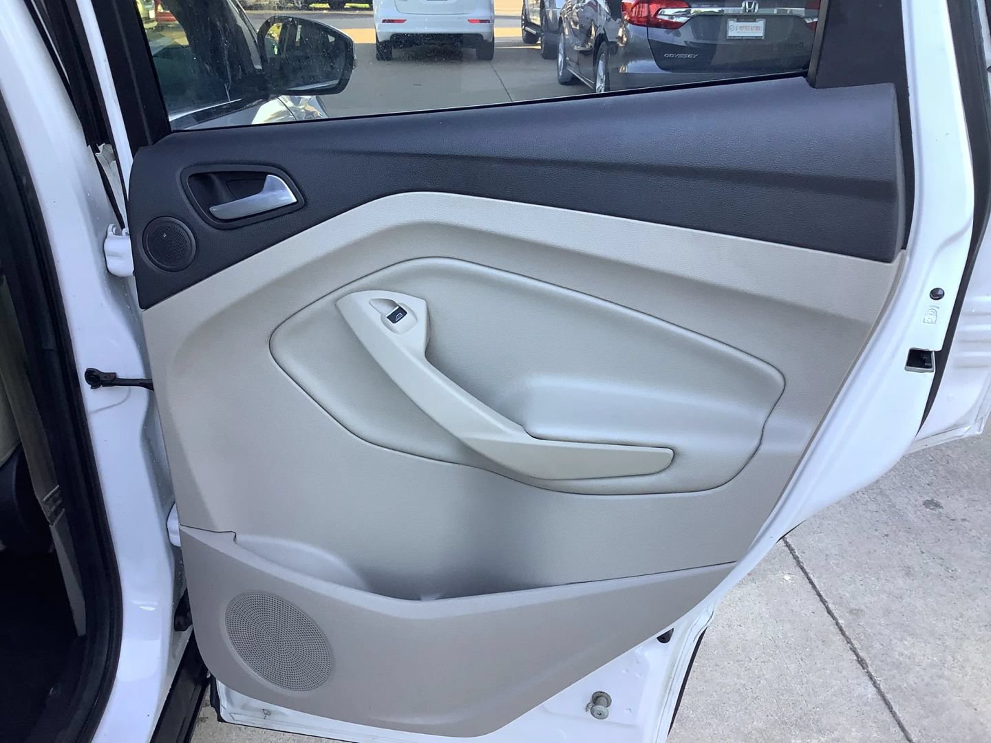 Used 2017 Ford Escape Titanium w/ Equipment Group 301A FWD image 17