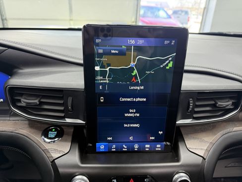 Used 2020 Ford Explorer Platinum image 20