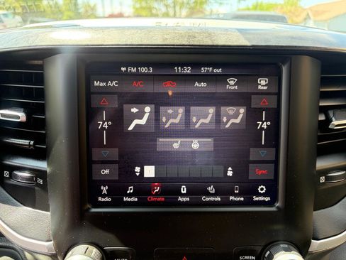 Used 2019 RAM 1500 Big Horn AWD/4WD image 19