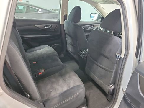 Used 2015 Nissan Rogue S image 20