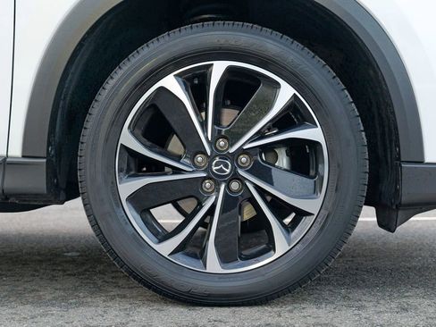 Used 2023 MAZDA CX-5 AWD 2.5 S w/ Premium Plus Pkg image 12