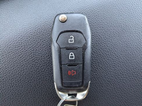 Used 2024 Ford F150 XLT w/ Mobile Office Package image 29