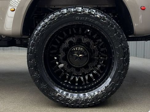 Used 2026 Ford F450 Platinum w/ Platinum Plus Package AWD/4WD image 12