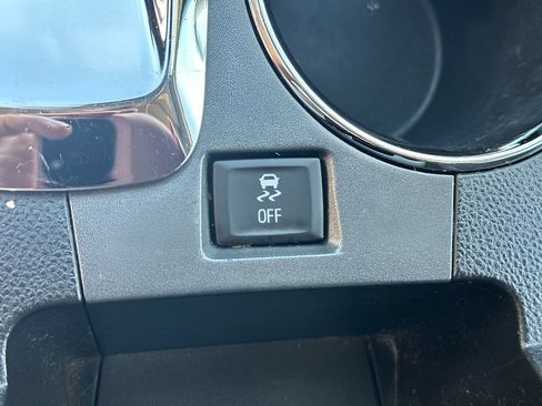 Used 2016 Chevrolet Equinox LT w/ Convenience Package FWD image 22