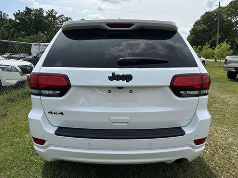 Used 2021 Jeep Grand Cherokee Laredo X AWD/4WD image 20