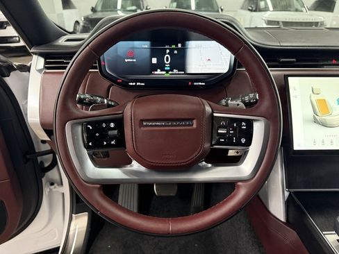 New 2025 Land Rover Range Rover SE image 15