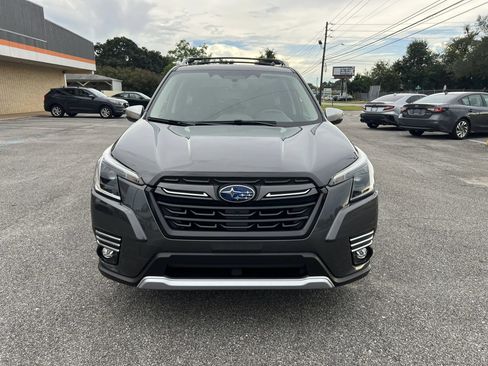 Used 2023 Subaru Forester Touring AWD/4WD image 3