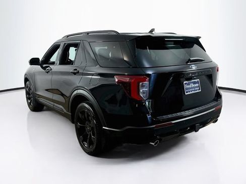 Used 2023 Ford Explorer ST-Line w/ Class IV Trailer Tow Package AWD/4WD image 9
