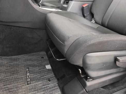 Certified 2023 Subaru Ascent 8-Passenger AWD/4WD image 23