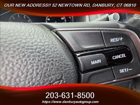 Used 2018 Honda Accord Sport image 9